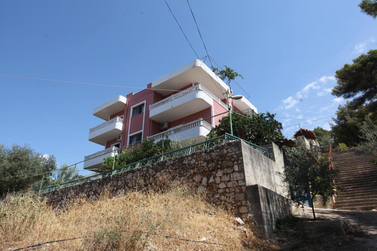 Vila Jakupi Lejlighed Sarandë Eksteriør billede